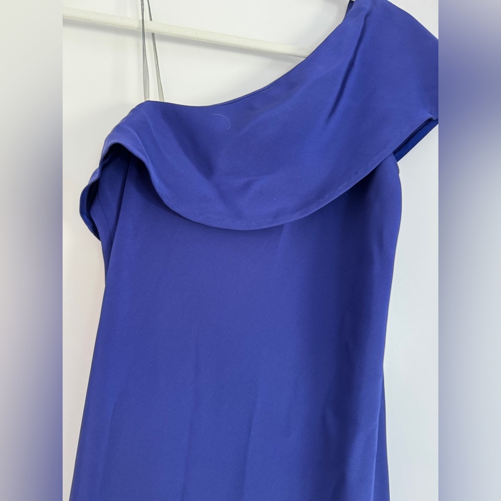 Elegant One-Shoulder Blue Dress - Picture 9 of 12